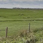 شقة Les Obiones, Vue Laterale Mer, Mahon Plage, Magnifique 4p, Avec Balcon , Parking Prive Gratuit, Wifi, Classe 2 Etoiles, Exposition Plein Sud En Baie De Somme