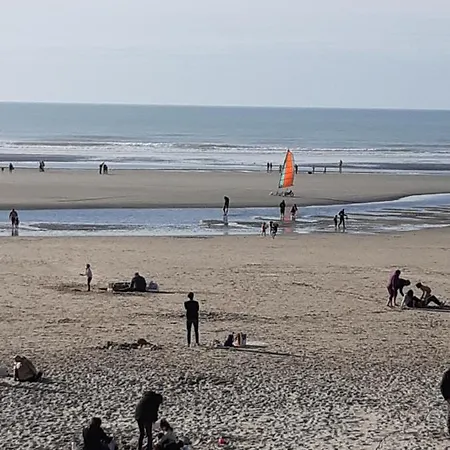 Les Obiones, Vue Laterale Mer, Mahon Plage, Magnifique 4p, Avec Balcon , Parking Prive Gratuit, Wifi, Classe 2 Etoiles, Exposition Plein Sud En Baie De Somme Daire *